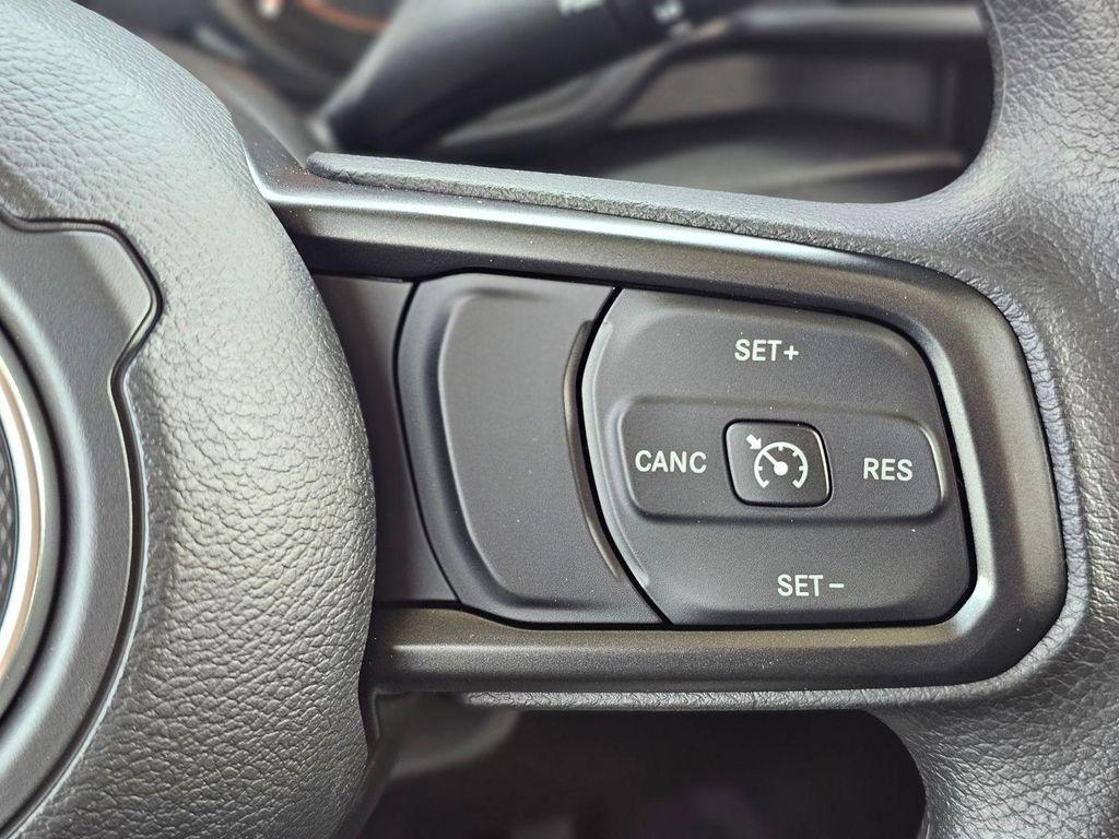 new 2026 Jeep Gladiator car, priced at $31,995