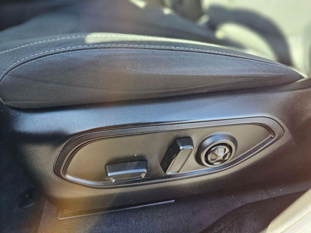 used 2023 Jeep Grand Cherokee car, priced at $22,468