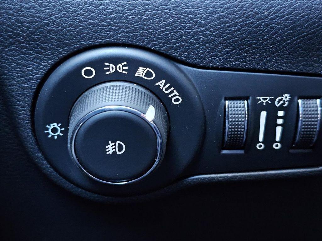 new 2026 Jeep Compass car, priced at $25,640