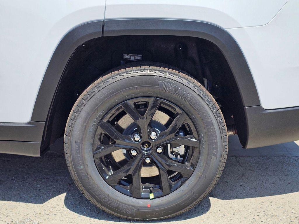 new 2026 Jeep Grand Cherokee L car, priced at $45,935