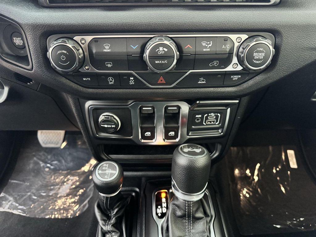 new 2026 Jeep Wrangler car, priced at $33,595