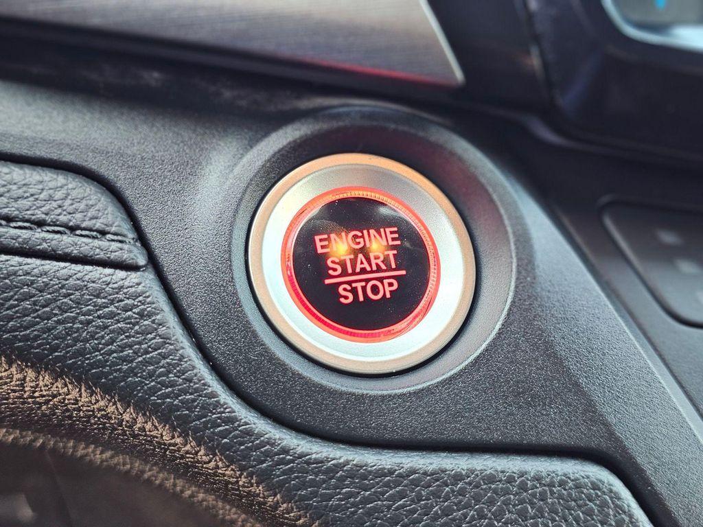 used 2024 Honda Odyssey car, priced at $36,417