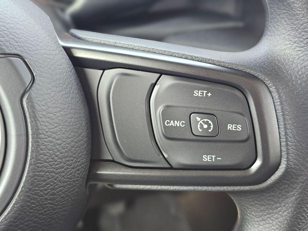 new 2026 Jeep Gladiator car, priced at $30,910
