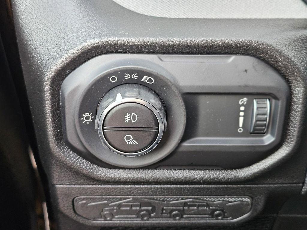 new 2026 Jeep Gladiator car, priced at $35,315