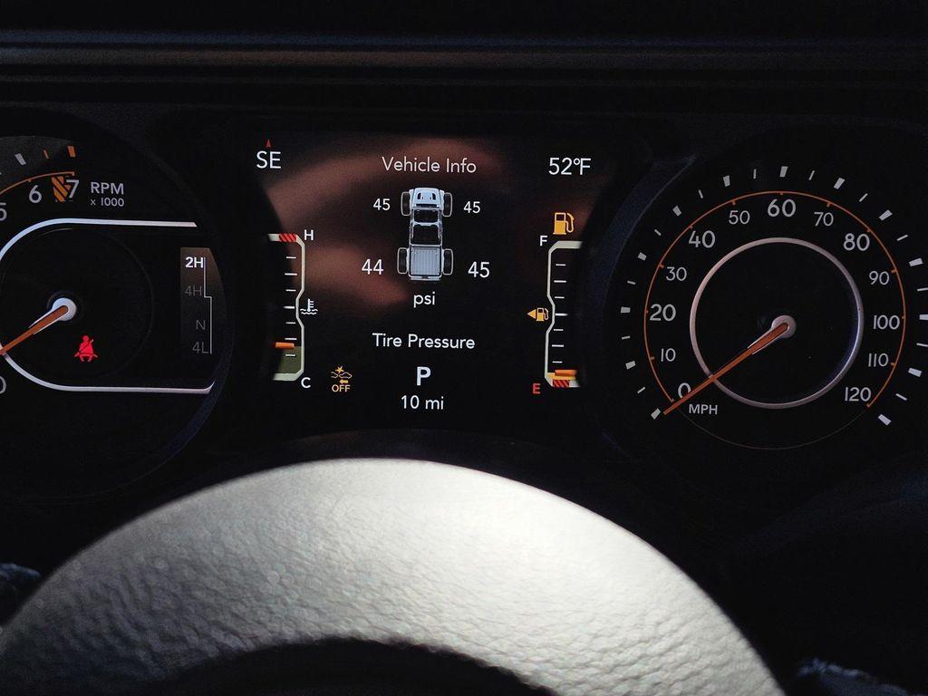 new 2026 Jeep Gladiator car, priced at $47,995