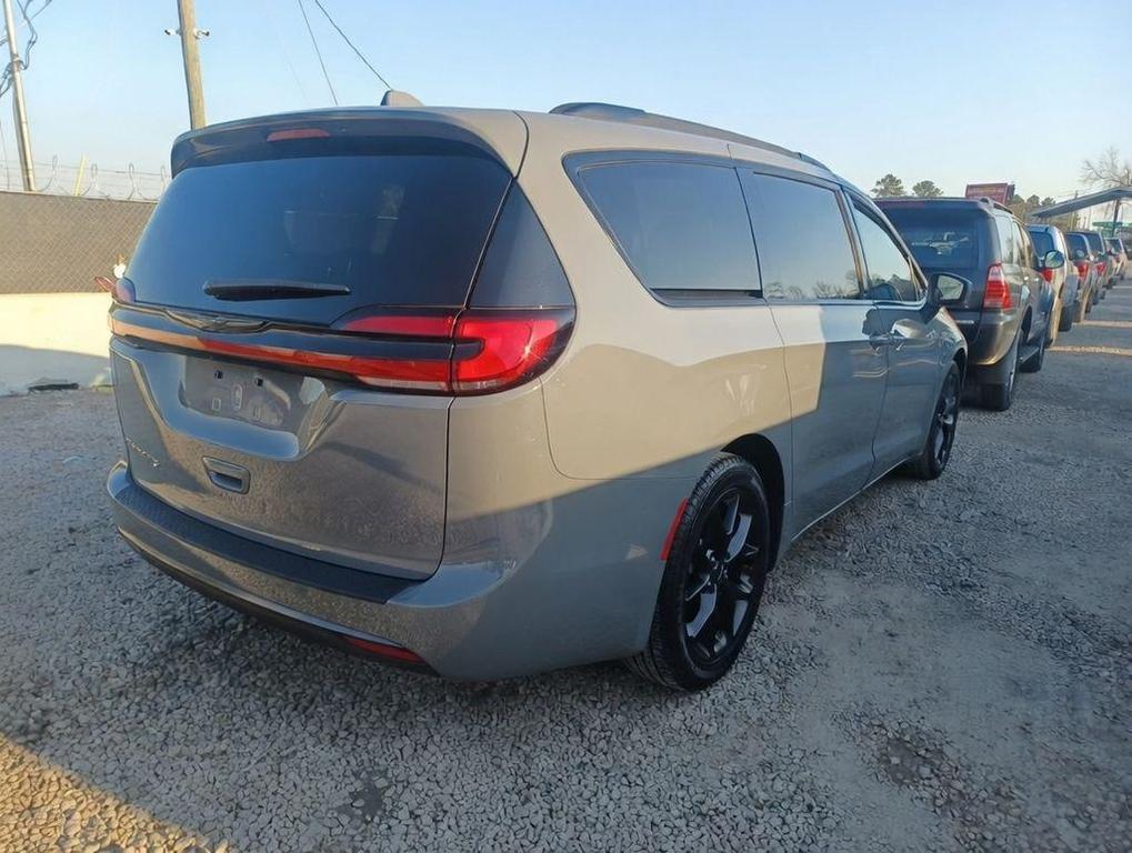 used 2022 Chrysler Pacifica car, priced at $24,767