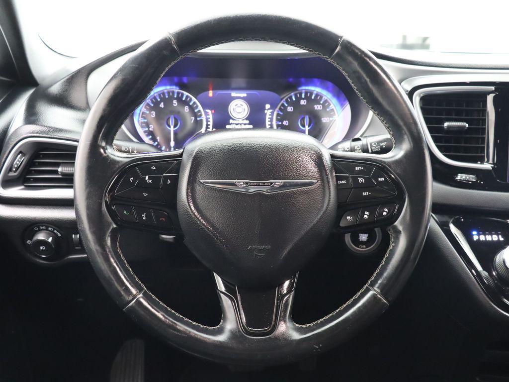 used 2018 Chrysler Pacifica car, priced at $18,998