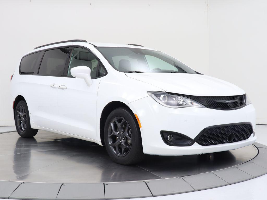 used 2018 Chrysler Pacifica car, priced at $18,998