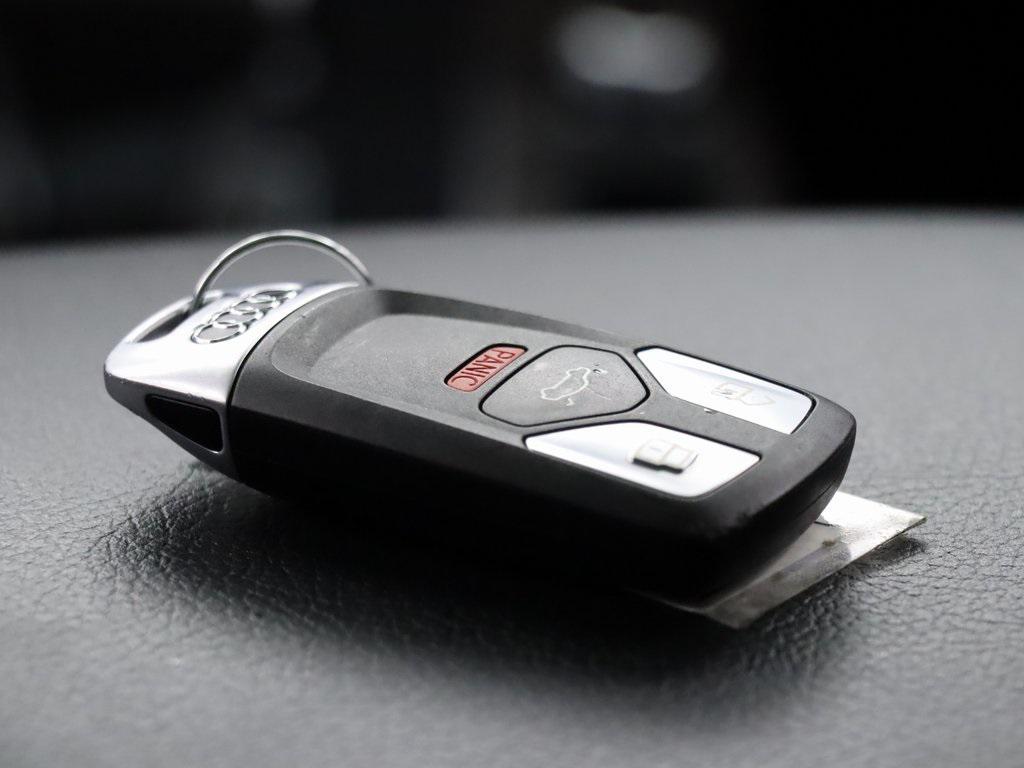 used 2018 Audi Q5 car, priced at $17,274