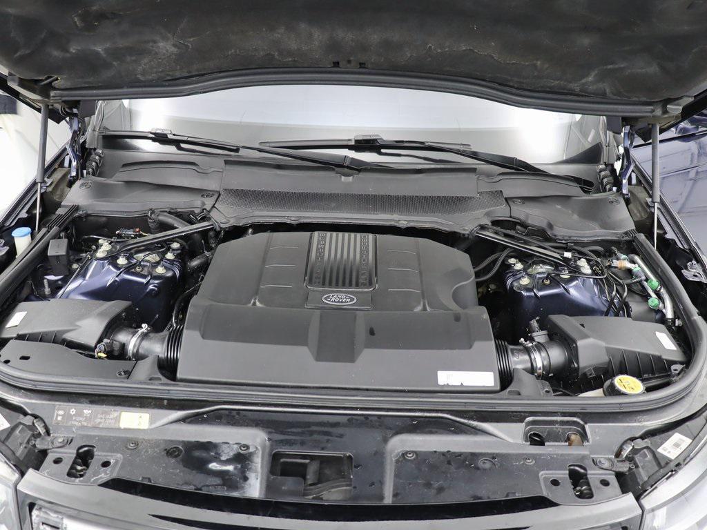 used 2018 Land Rover Discovery car, priced at $18,994