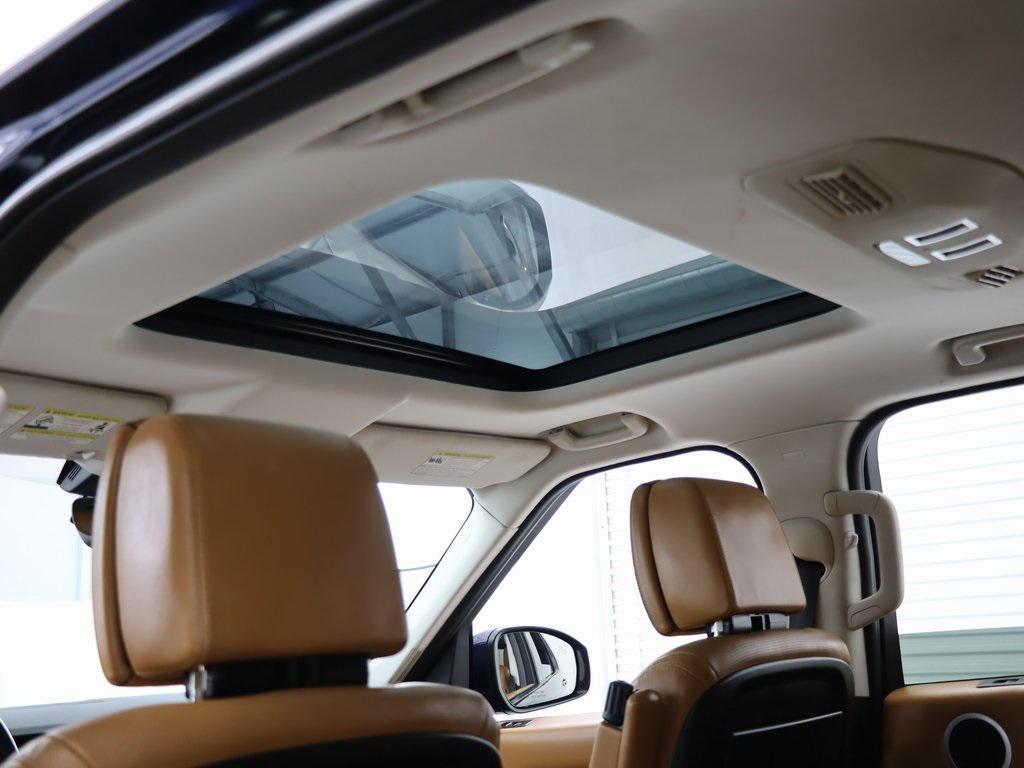 used 2018 Land Rover Discovery car, priced at $18,994