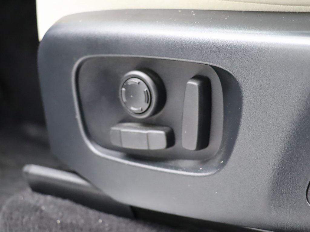 used 2019 Land Rover Range Rover Sport car, priced at $24,846