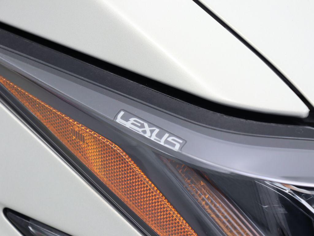 used 2019 Lexus ES 350 car, priced at $29,059