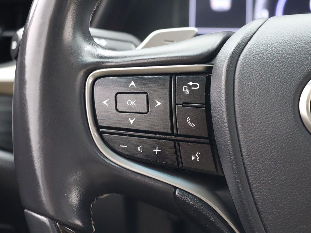 used 2019 Lexus ES 350 car, priced at $29,059