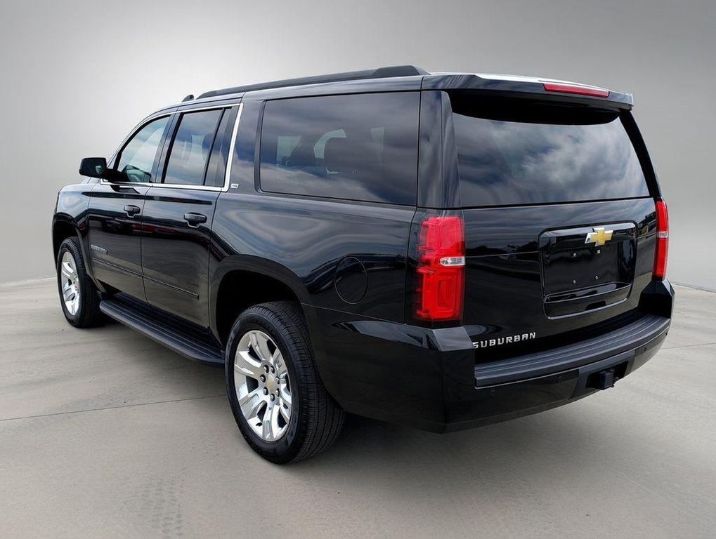 used 2016 Chevrolet Suburban car, priced at $22,994