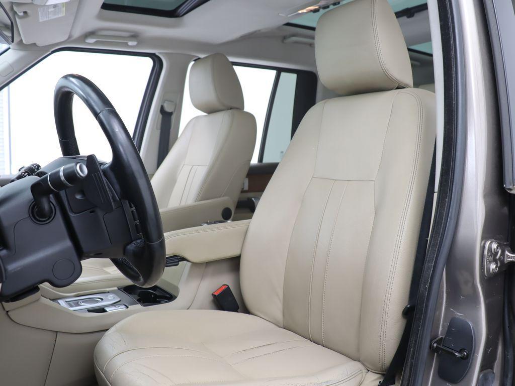 used 2016 Land Rover LR4 car, priced at $16,399