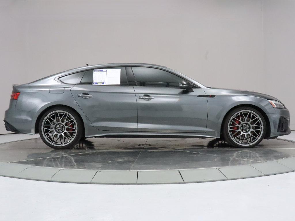 Audi S5 view 6