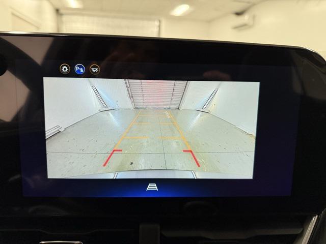 new 2026 Chevrolet Equinox car, priced at $30,734