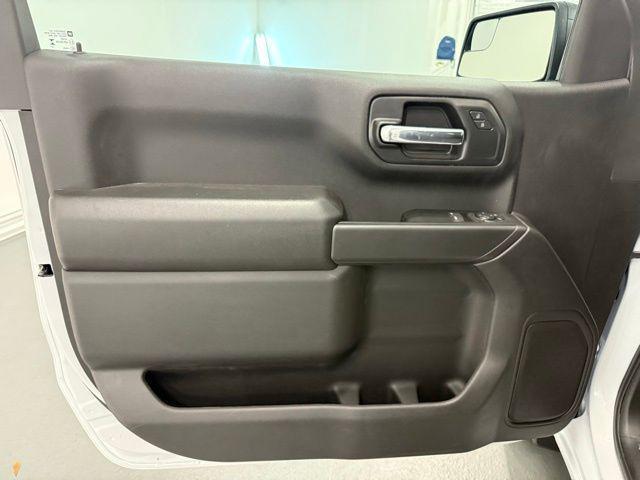new 2026 GMC Sierra 1500 car, priced at $44,323