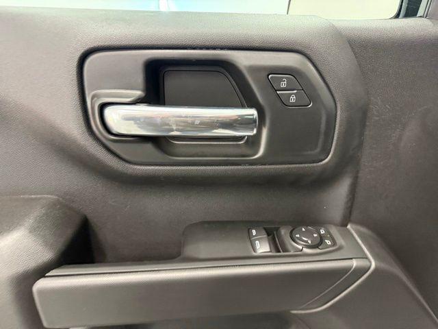 new 2026 GMC Sierra 1500 car, priced at $44,323
