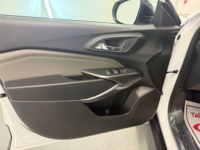 new 2026 Chevrolet Trax car, priced at $27,624