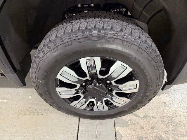 new 2025 GMC Sierra 2500 car, priced at $84,400