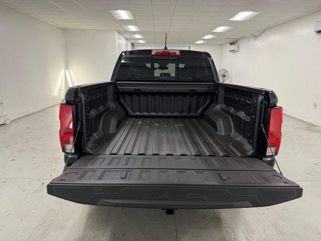 new 2026 Chevrolet Colorado car, priced at $38,074