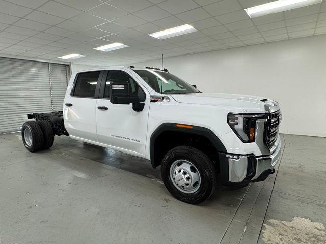 new 2026 GMC Sierra 3500 car, priced at $67,393