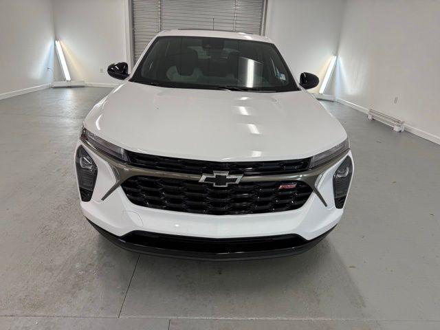 new 2026 Chevrolet Trax car, priced at $26,185