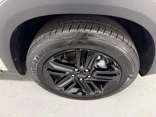 new 2026 Chevrolet Trax car, priced at $27,624