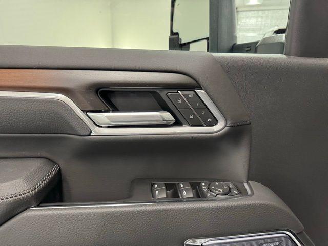 new 2026 GMC Sierra 2500 car, priced at $89,683