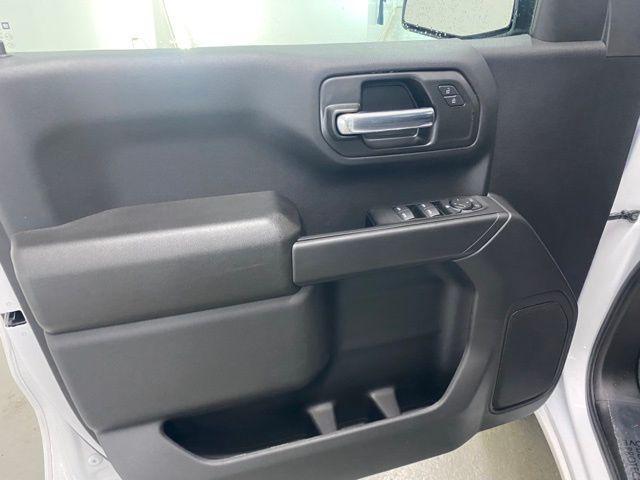 new 2025 GMC Sierra 1500 car, priced at $42,935