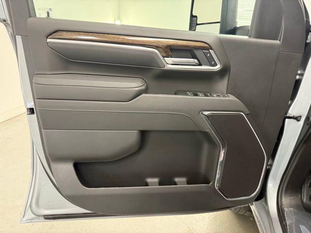 new 2026 GMC Sierra 3500 car, priced at $73,243