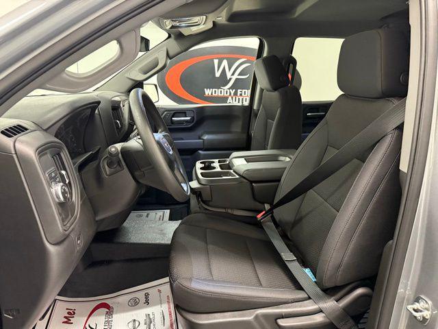 new 2025 GMC Sierra 1500 car, priced at $39,895