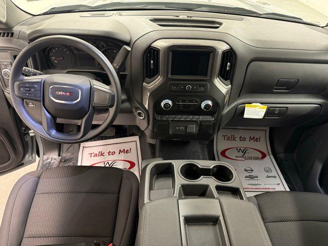 new 2025 GMC Sierra 1500 car, priced at $39,895