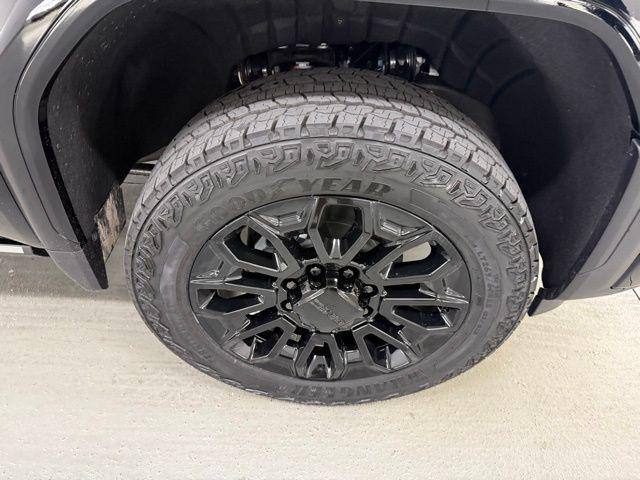 new 2025 GMC Sierra 2500 car, priced at $87,357