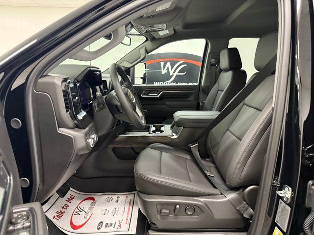 new 2025 GMC Sierra 2500 car, priced at $75,464