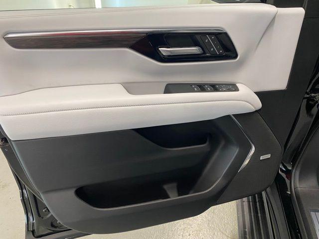 new 2025 Chevrolet Suburban car, priced at $84,503