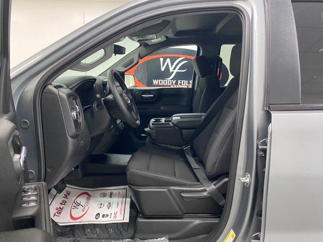 new 2025 GMC Sierra 1500 car, priced at $39,895