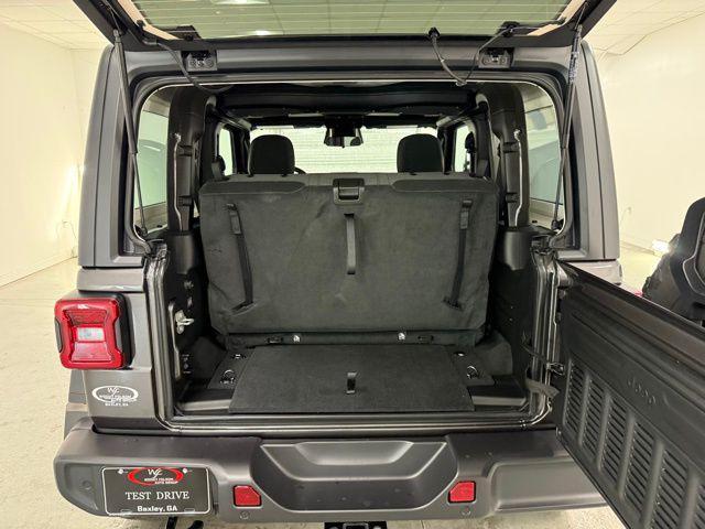 used 2025 Jeep Wrangler car, priced at $39,968