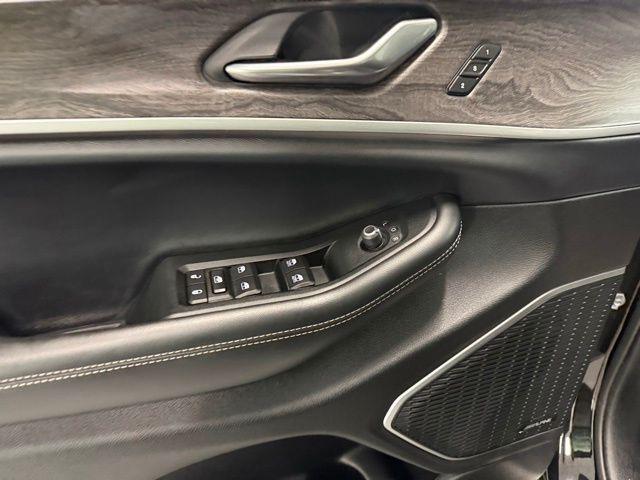 used 2021 Jeep Grand Cherokee L car, priced at $28,209