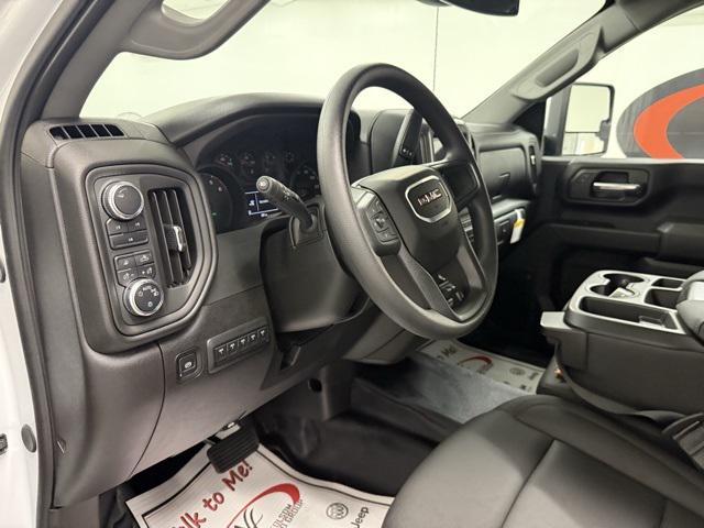 new 2025 GMC Sierra 3500 car, priced at $53,860
