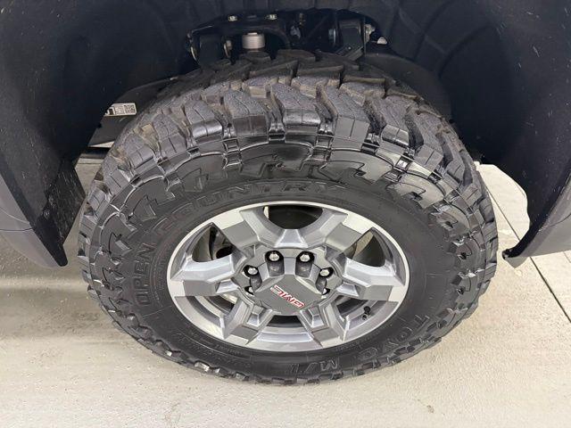 new 2025 GMC Sierra 2500 car, priced at $76,828