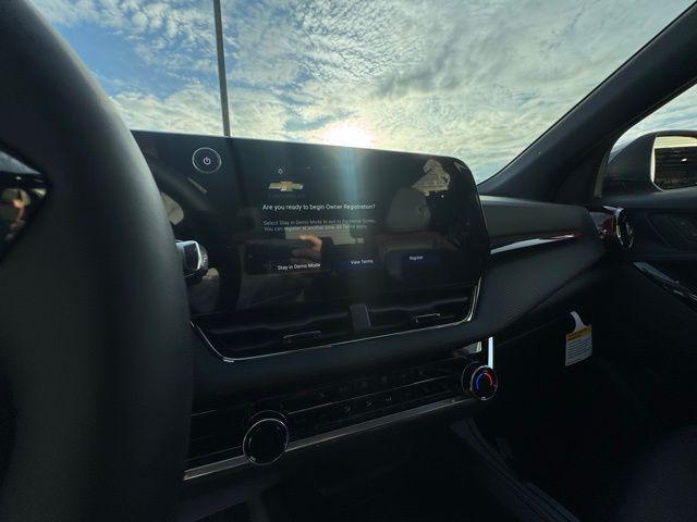 new 2026 Chevrolet Equinox car, priced at $35,634