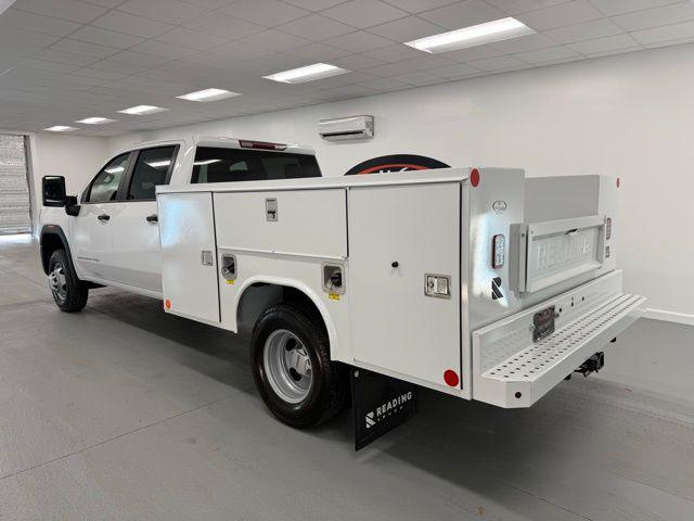 new 2026 GMC Sierra 3500 car, priced at $58,218