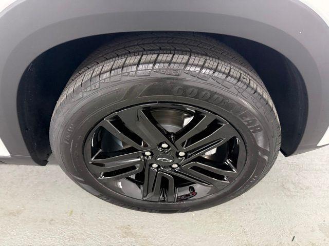 new 2026 Chevrolet Trax car, priced at $27,494