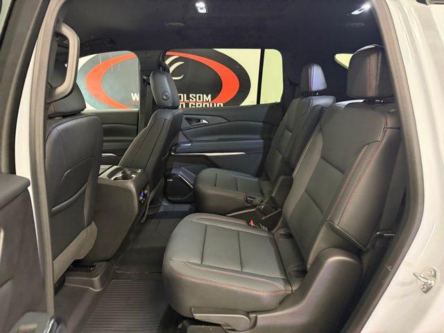 new 2026 Chevrolet Traverse car, priced at $56,684