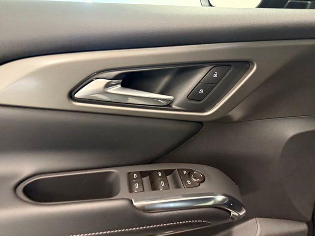 new 2026 Chevrolet Traverse car, priced at $45,454