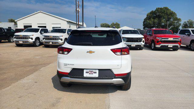 new 2026 Chevrolet TrailBlazer car, priced at $30,275