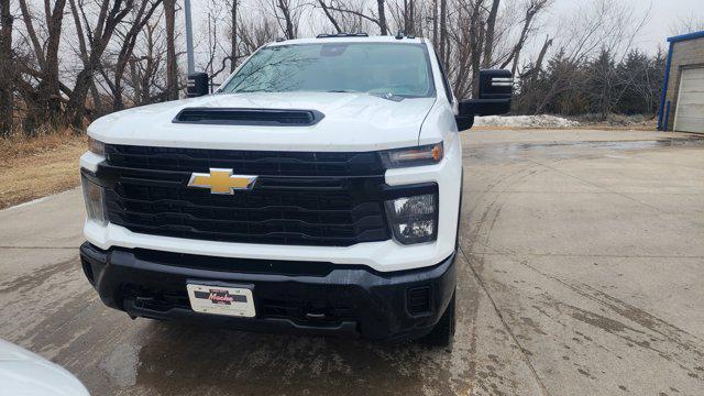 used 2025 Chevrolet Silverado 3500 car, priced at $44,900